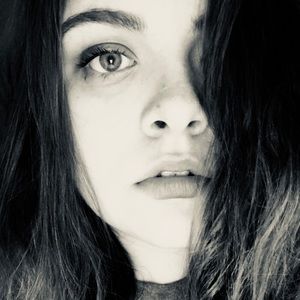 Meet your Posher, Airaka